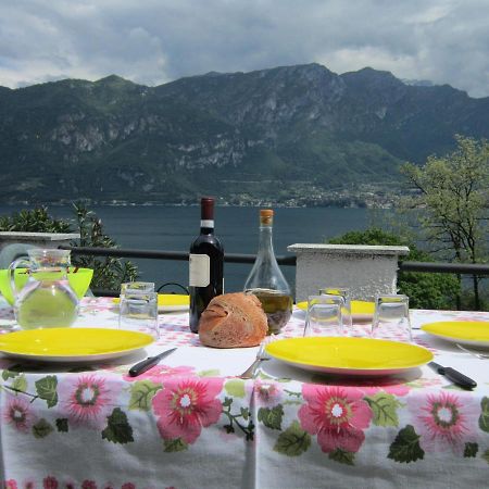 Villa Casa Indipendente "Il Sole Delle Grigne" à Bellagio Extérieur photo